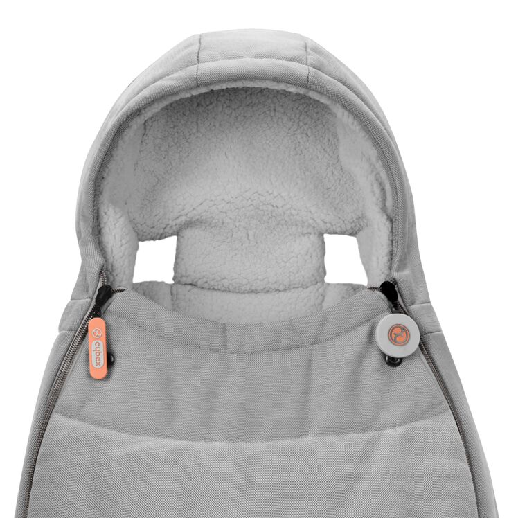 CYBEX Fusak Gold 2023