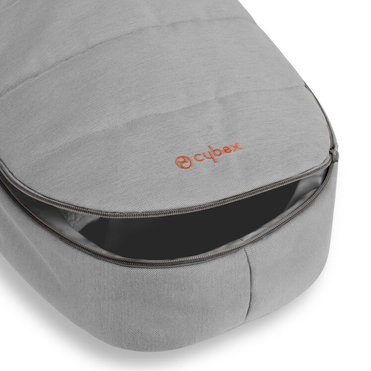 CYBEX Fusak Gold 2023