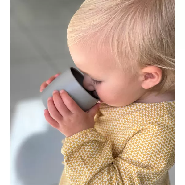 MINIKOIOI Hrnek silikonový mini - Grey