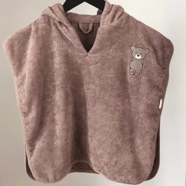 PETÚ PETÚ Celsa Pončo Teddy