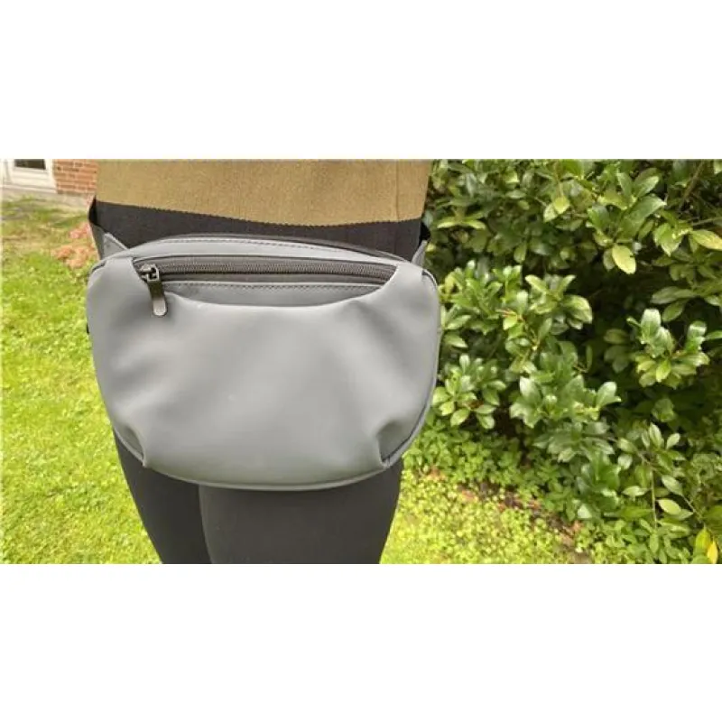 Baby Dan On-the-go Bag, přebalovací crossbody taška