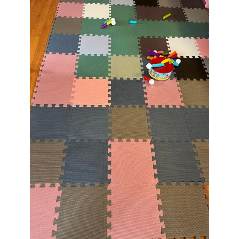 Baby Dan hrací podložka puzzle 90x90 cm