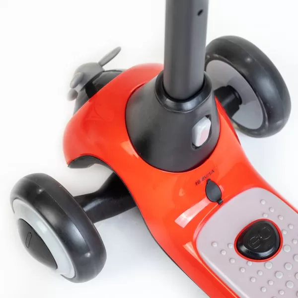 Baby Mix Dětská elektrická koloběžka Moovi