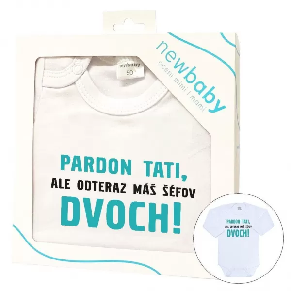 New Baby Body s potiskem Pardon tati,... máš šéfov dvoch! - darčekové balenie