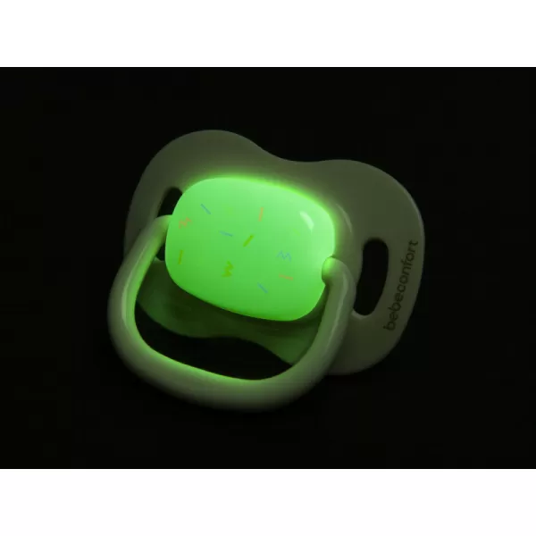 Bebeconfort Šidítko silikonové symetrické svíticí 2ks 18m+