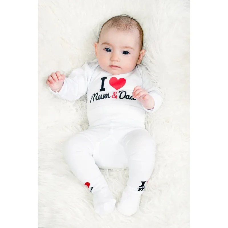 New Baby Body s potiskem I Love Mum and Dad
