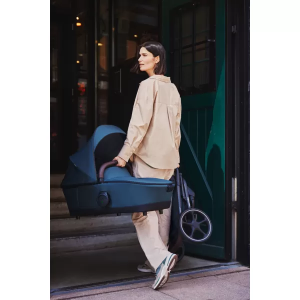 EASYWALKER Kočárek kombinovaný Harvey⁵ Premium XXL AIR + CYBEX Aton B2 i-Size