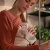 Philips AVENT Odsávačka mateř.mléka manuální, startovní sada + Prsní vložky jednorázové 100 ks