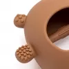 New Baby Silikonové kousátko na ruku medvídek karamelově