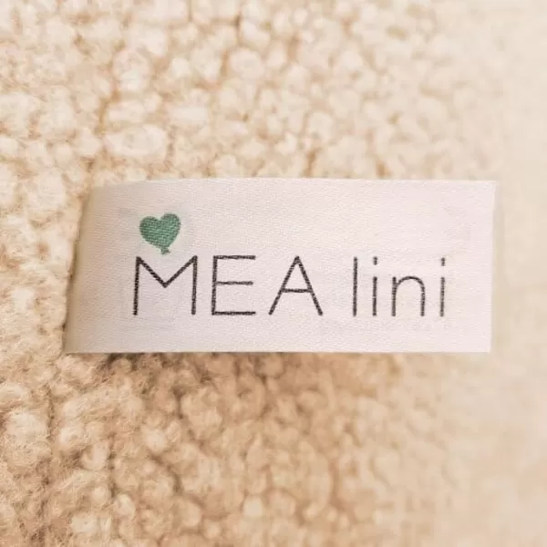 MEALINI Plyšové písmeno U