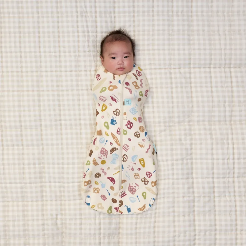 ERGOPOUCH Zavinovačka a pytel na spaní 2v1 Cocoon 6-12 m, 8-10 kg, 0,2 tog