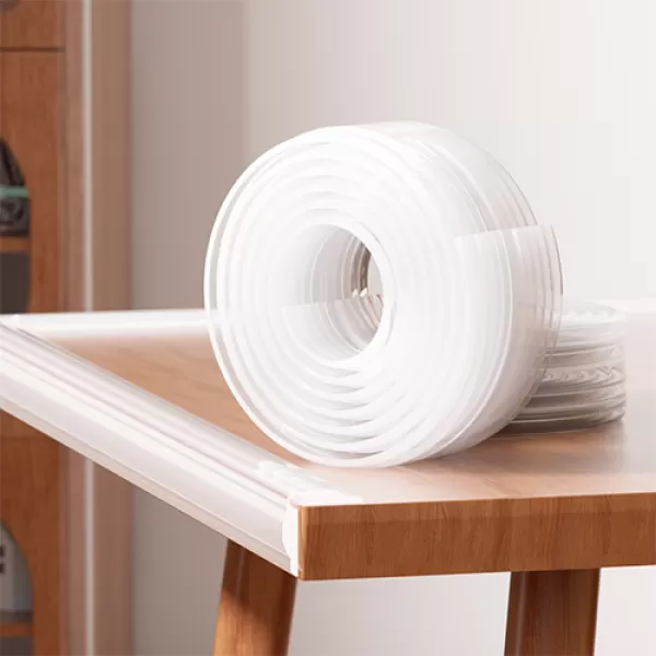 BABYONO Ochrana rohů bezpečnostní páska transparentní 3m