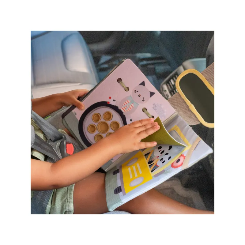 Taf Toys Knížka s aktivitami do auta Busy Book